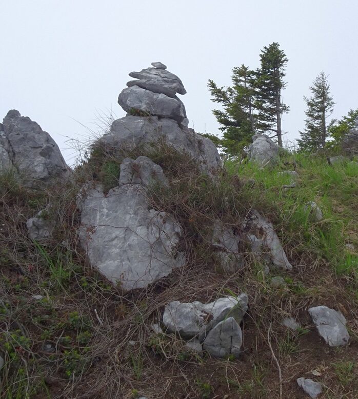 #1 SUMMER HIKING
